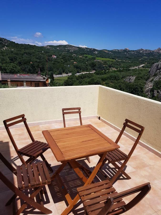 Appartamento Monte Mare Arzachena Εξωτερικό φωτογραφία